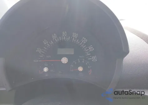 2003 Volkswagen New Beetle Gls 1.8T из США, поврежденный, VIN 3VWCD21C73M441824